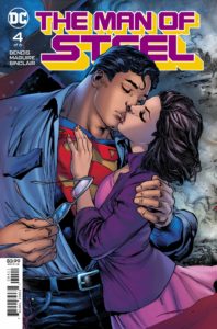 Superman kissing Lois Lane