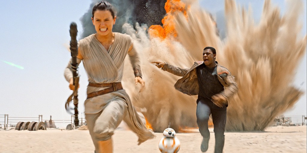 Star Wars: The Force Awakens Screenshot with Rey (Daisy Ridley) and Finn (John Boyega)