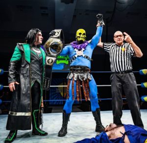 Evil wins the night at Floride Supercon 2018. Photo credit: Rob Holt, Fisticuffs Photography
