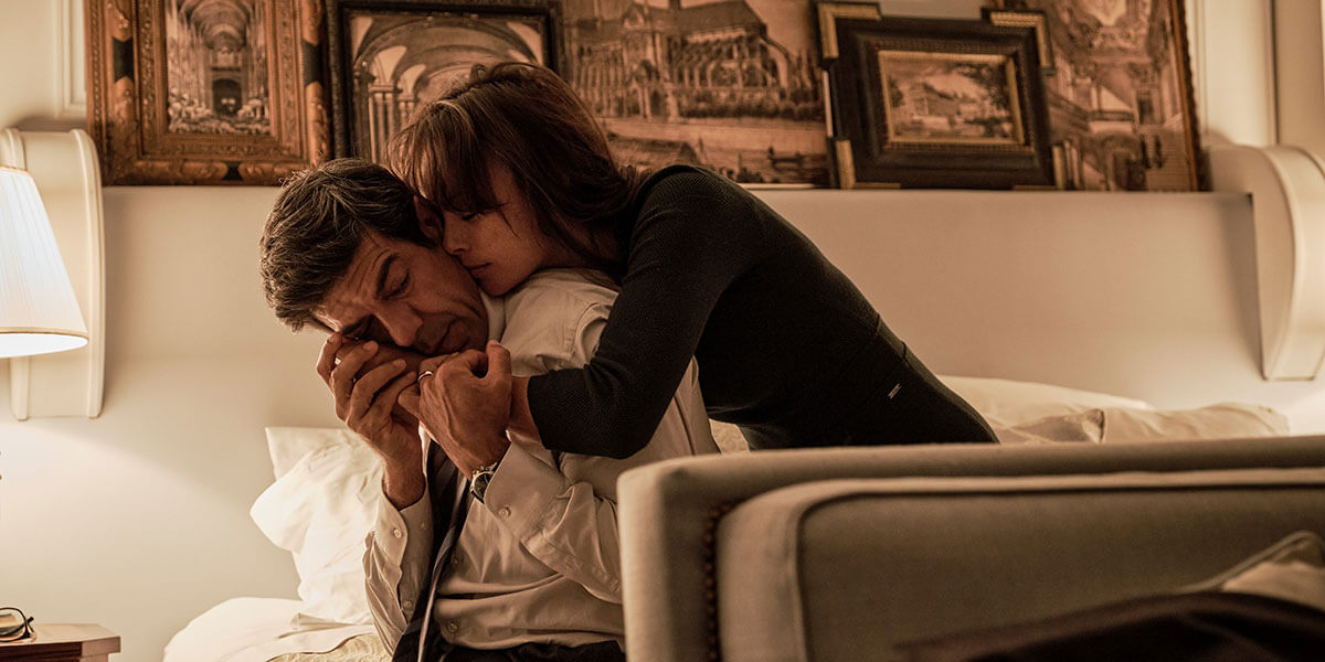 Pierfrancesco Favino and Bérénice Bejo in The Hummingbird, premiering at TIFF 2022