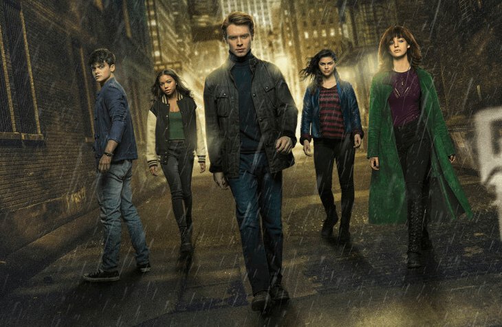 Gotham Knights poster with Tyler DiChiara as Cullen, Navia Robinson as Carrie, Oscar Morgan as Turner, Fallon Smythe as Harper, Olivia Rose Keegan as Duela. Photo by Steve Wilkie for the CW.
